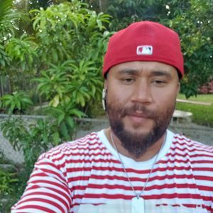 Meet your Posher, Wayne